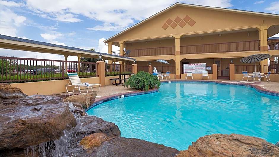 Best Western Angleton Inn