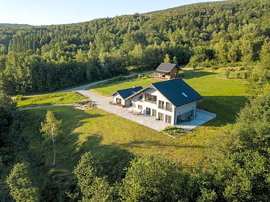 Marzeniec pokoje Wapienne w Beskidzie Niskim