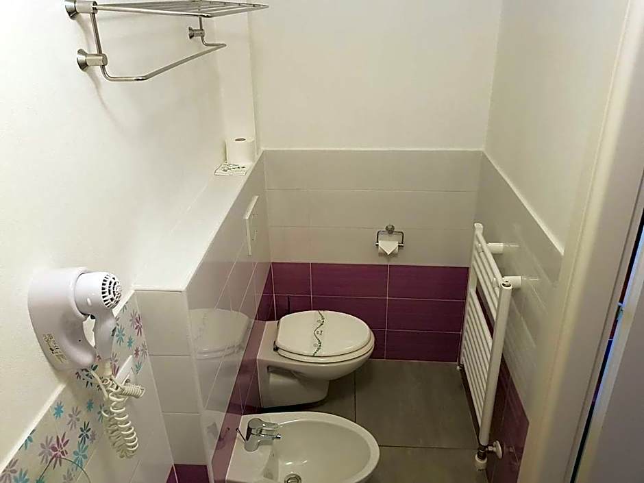 Buon Hotel Bologna Centro - Affittacamere - Self Check-In