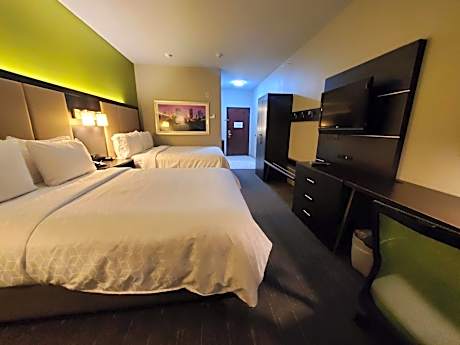 Standard Queen Room with Two Queen Beds