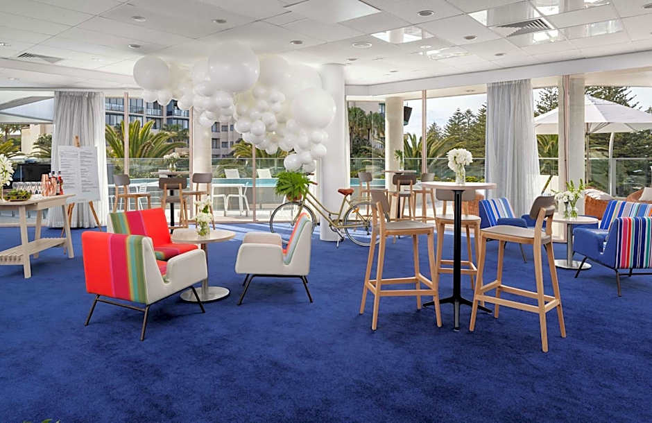 Rydges Cro''a Beachside