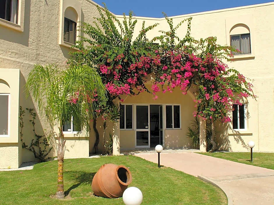Summerland Hotel