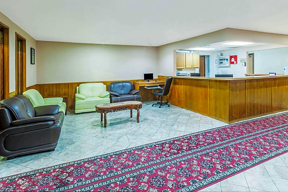 Super 8 by Wyndham Irving DFW Airport/South