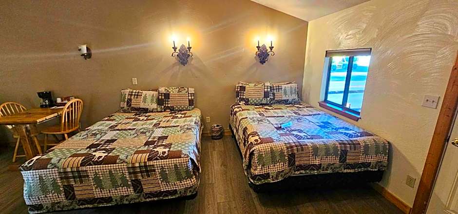 Nine Pines Motel