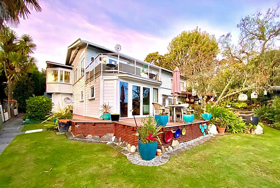 Ah House City B&B Nelson