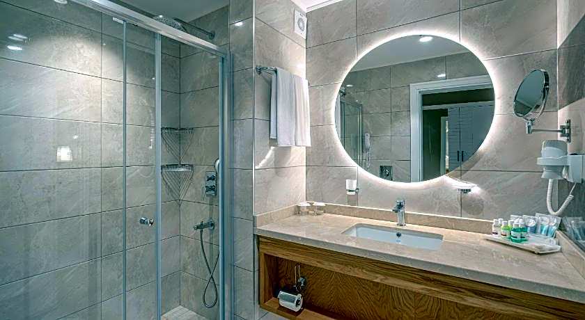 Kirman Sidera Luxury & Spa