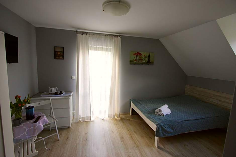 Pokoje Nadrzeczna 45