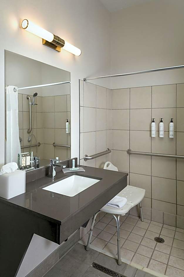 Fairfield Inn & Suites by Marriott Anchorage Midtown