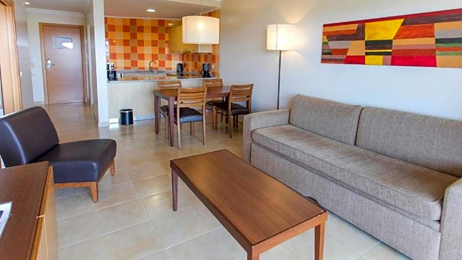 Alfagar Aparthotel