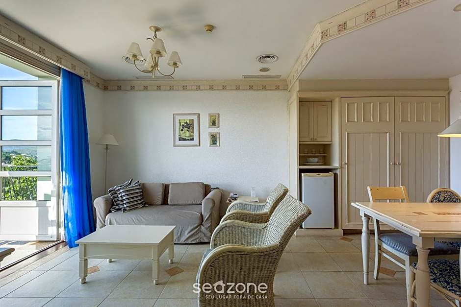 Beachfront Studios at IL Campanario Resort ILCTOP