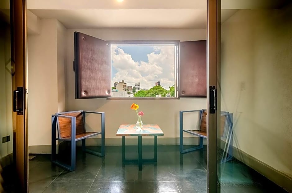 Prodeo Hotel + Lounge