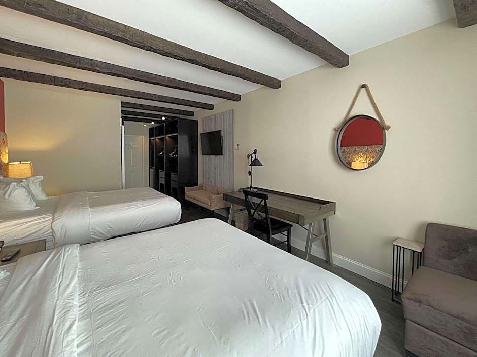 The Century House, Ascend Hotel Collection