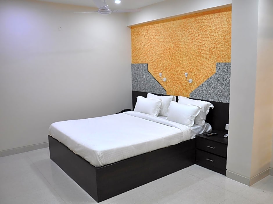 Savera A Luxury Business Hotel