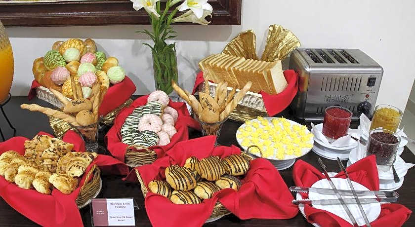 Grand Puri Saron Yogyakarta