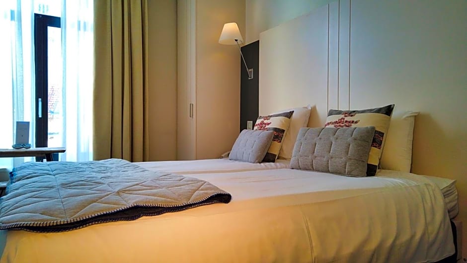 Hotel Bliss