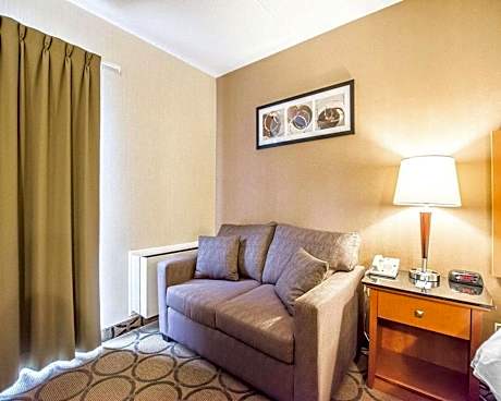 Executive King Room - Ground Floor/Non-Smoking