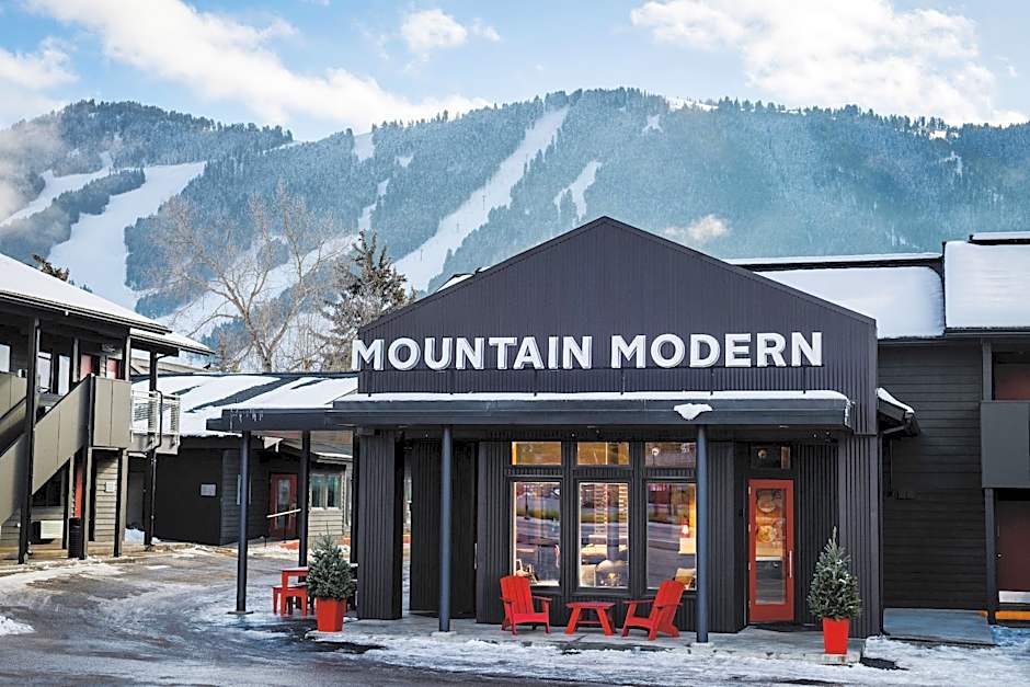 Mountain Modern Motel