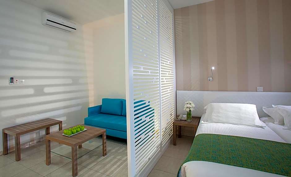 Princessa Vera Hotel Apartments