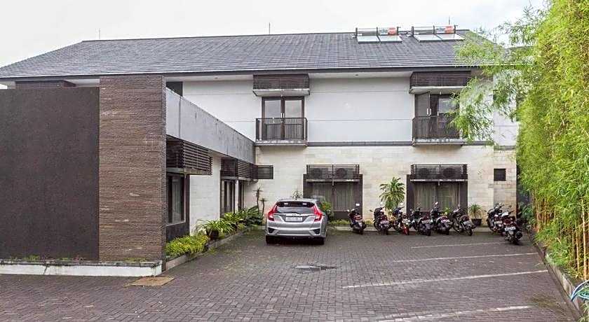 RedDoorz @ Cikutra 3