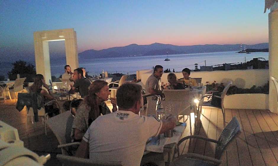 Naxos Island Hotel