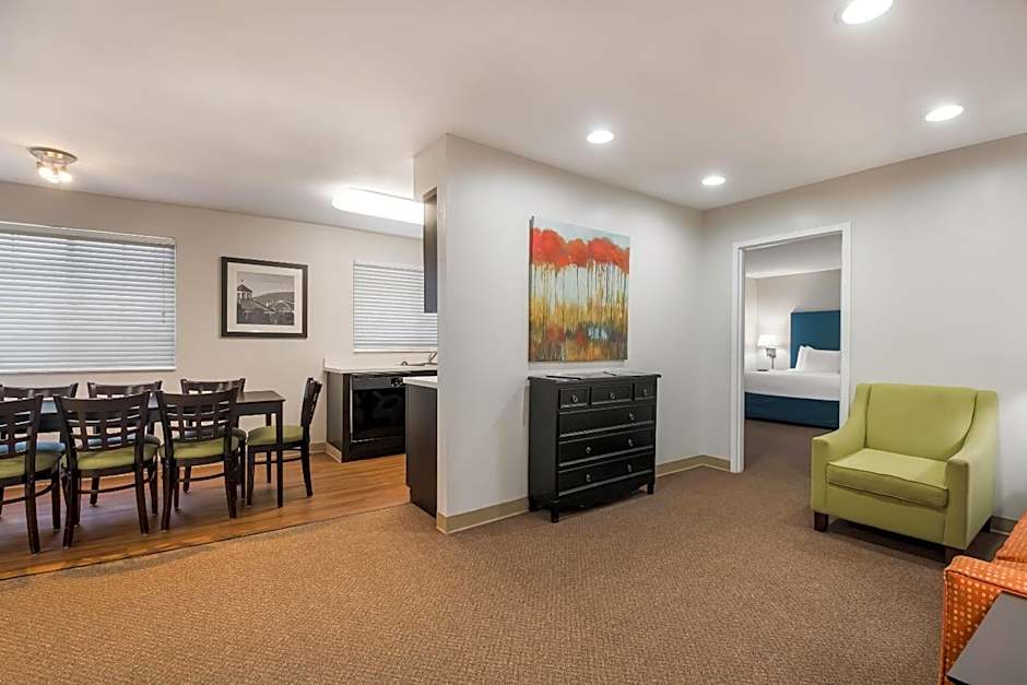 MainStay Suites Chattanooga Hamilton Place