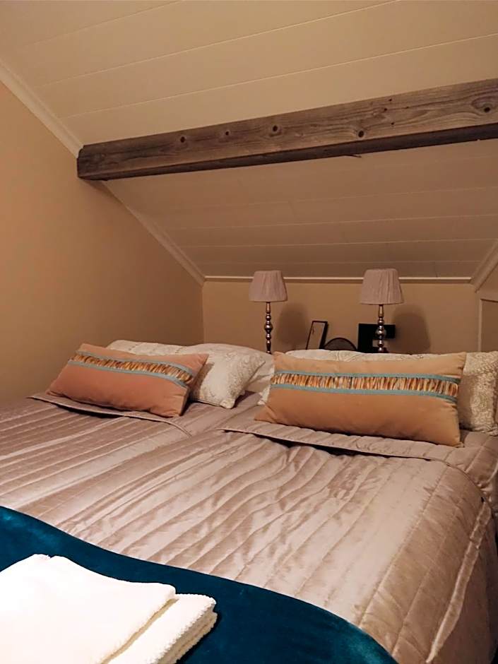 Majatalo & Ravintola Villa Emilia