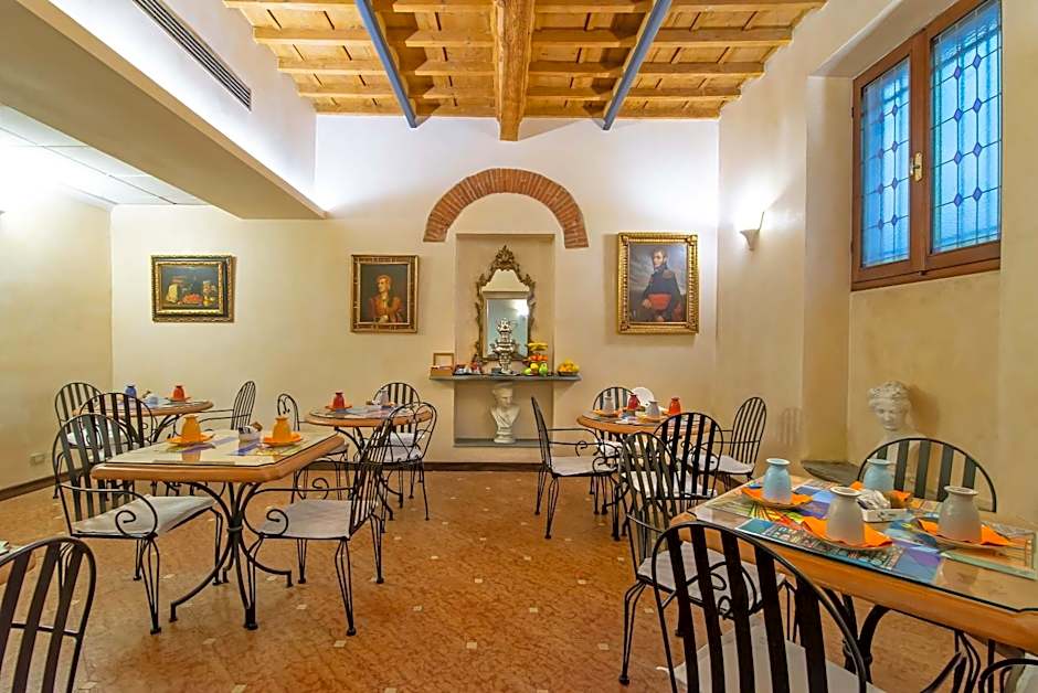 Porta Faenza Hotel