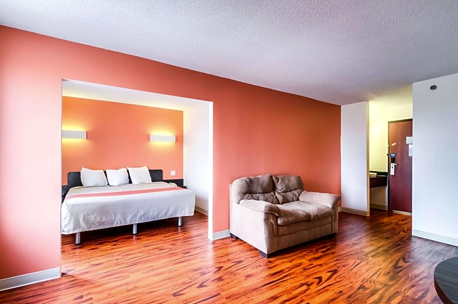 Motel 6-Lansing, IL - Chicago South