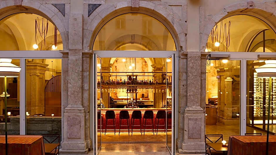 Vignette Collection Convent Square Lisbon By IHG