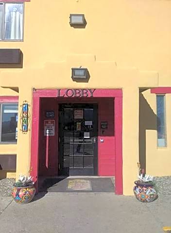 Super 8 by Wyndham Taos