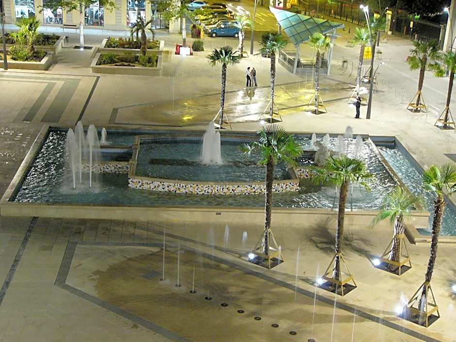 Hotel Le Bourbon Pau Centre