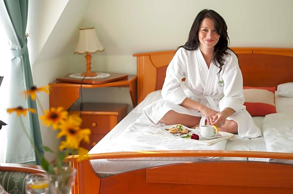 Gosztola Gyöngye-az erdő szállodája