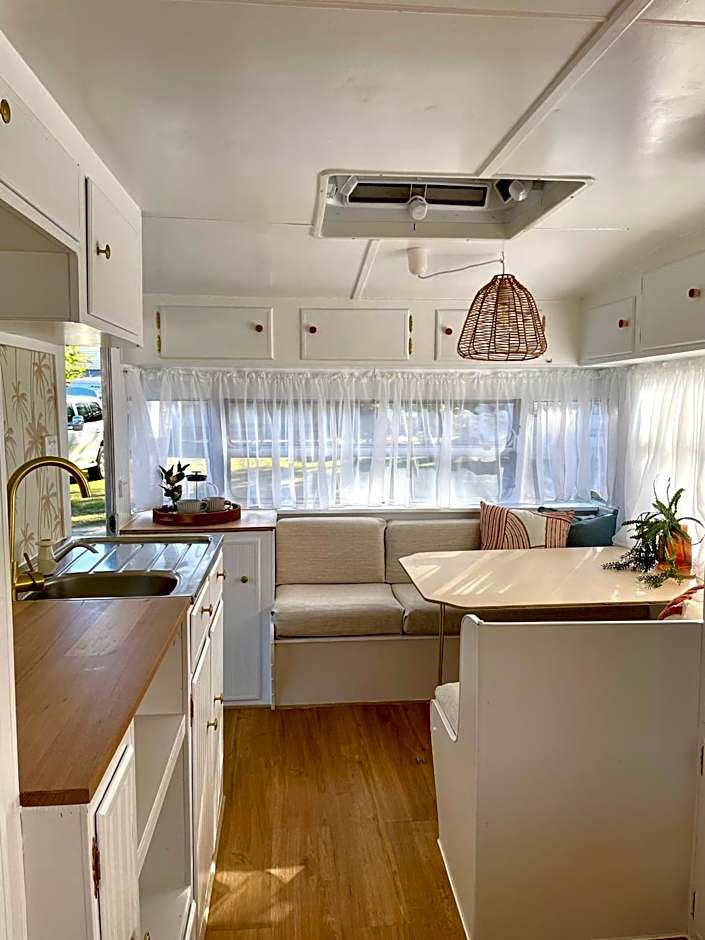 Esk Caravan Park & Rail Trail Motel