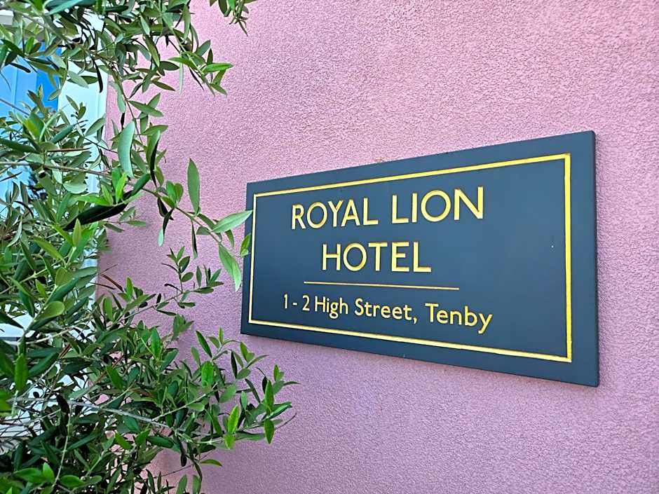 Royal Lion Hotel