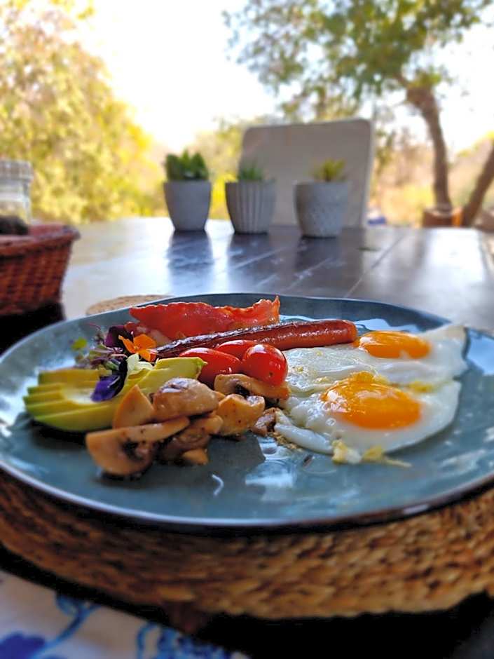 Leopard's Lair Bush Lodge