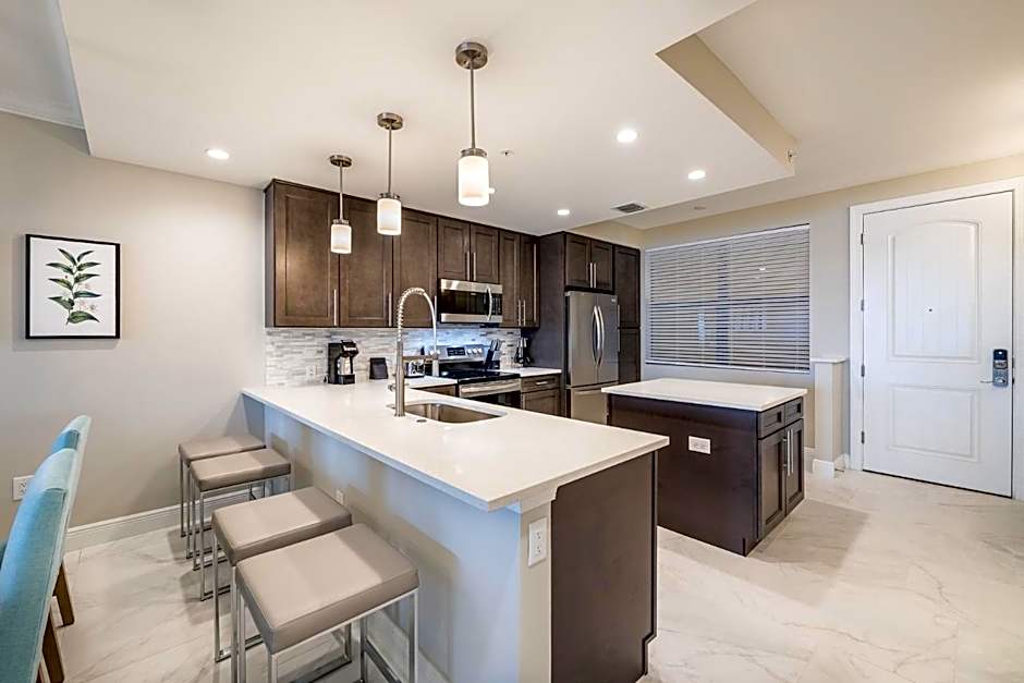 Siena at Bella Collina