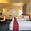 Sarrosa International Hotel And Residential Suites