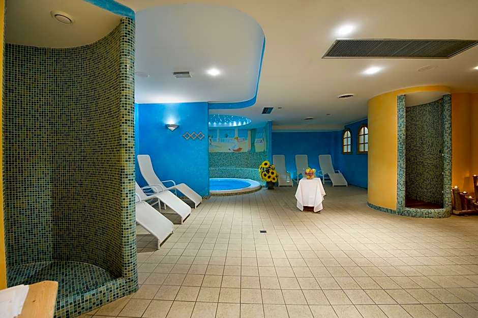 Boscone Suite Hotel