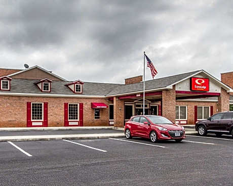 Econo Lodge Inn & Suites Enterprise