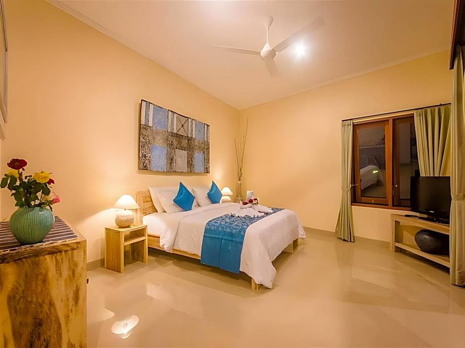 Villa Tepi Sungai