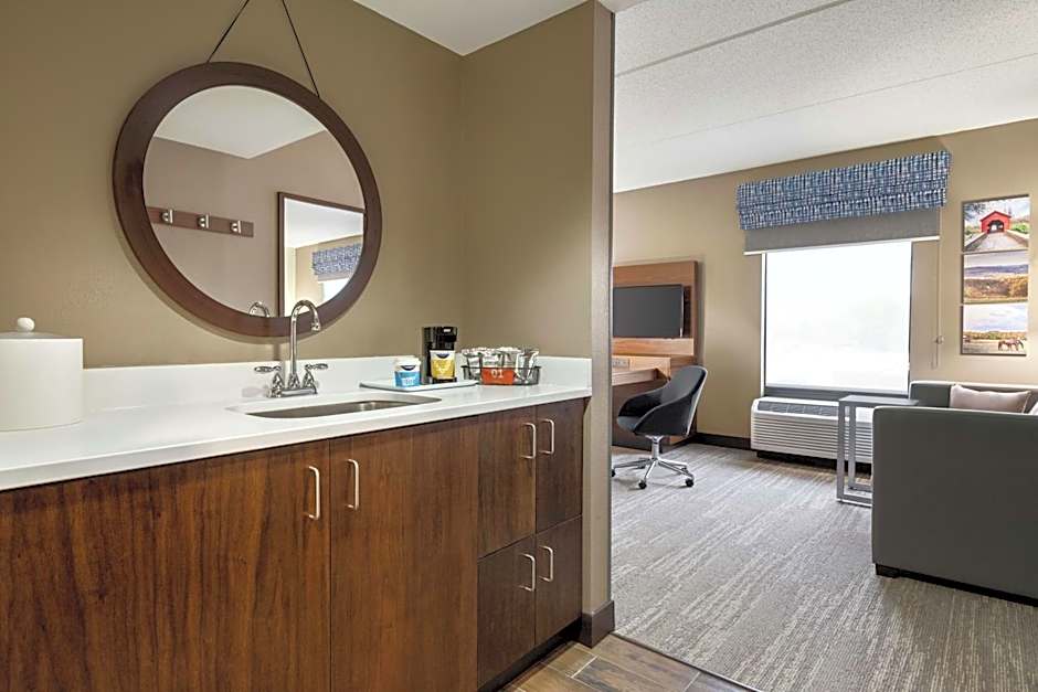 Hampton Inn By Hilton & Suites Frederick-Fort Detrick, Md
