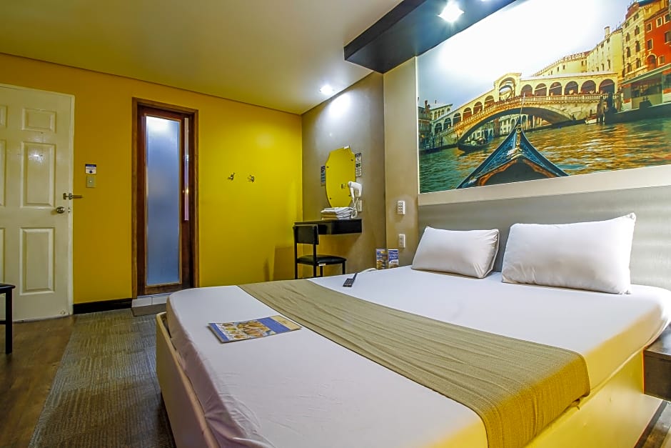 Hotel DreamWorld Araneta Cubao