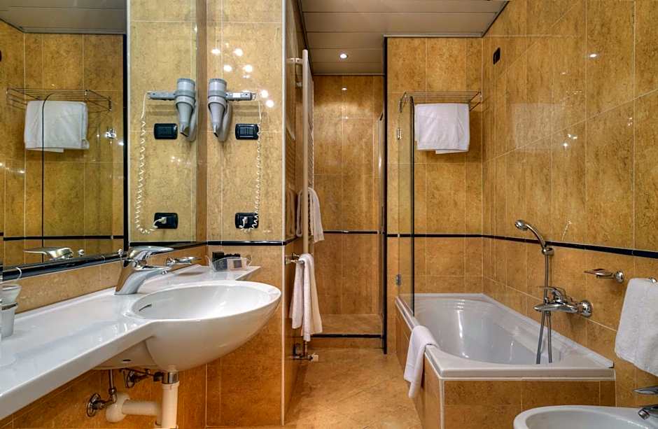 Central Park Hotel Modena