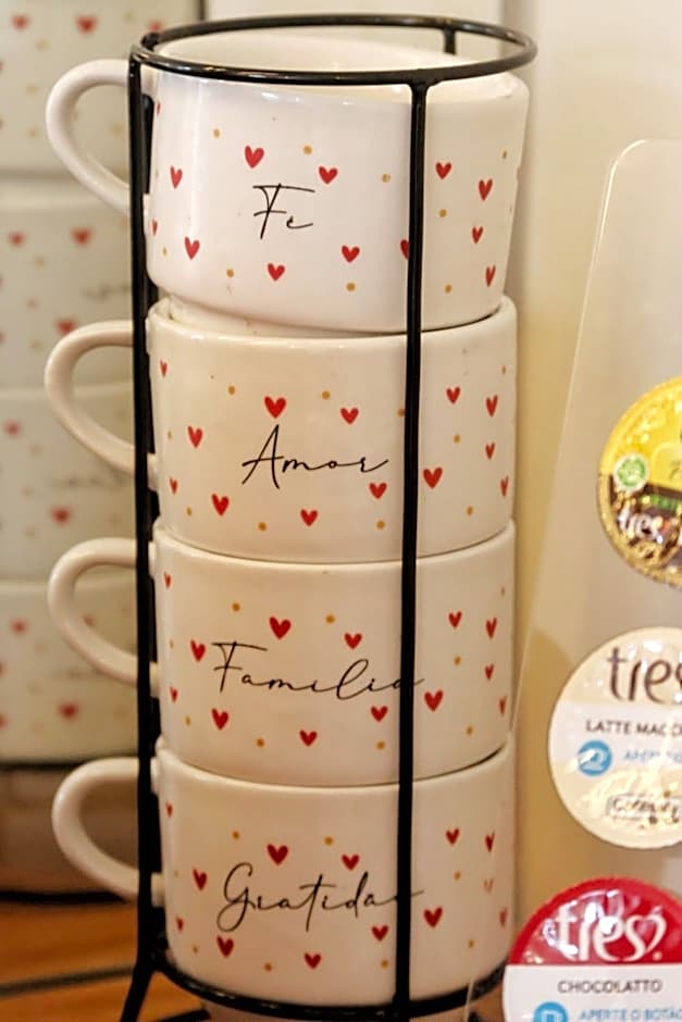 Villa Beija-Flor2: Suíte alexa e piscina privativa