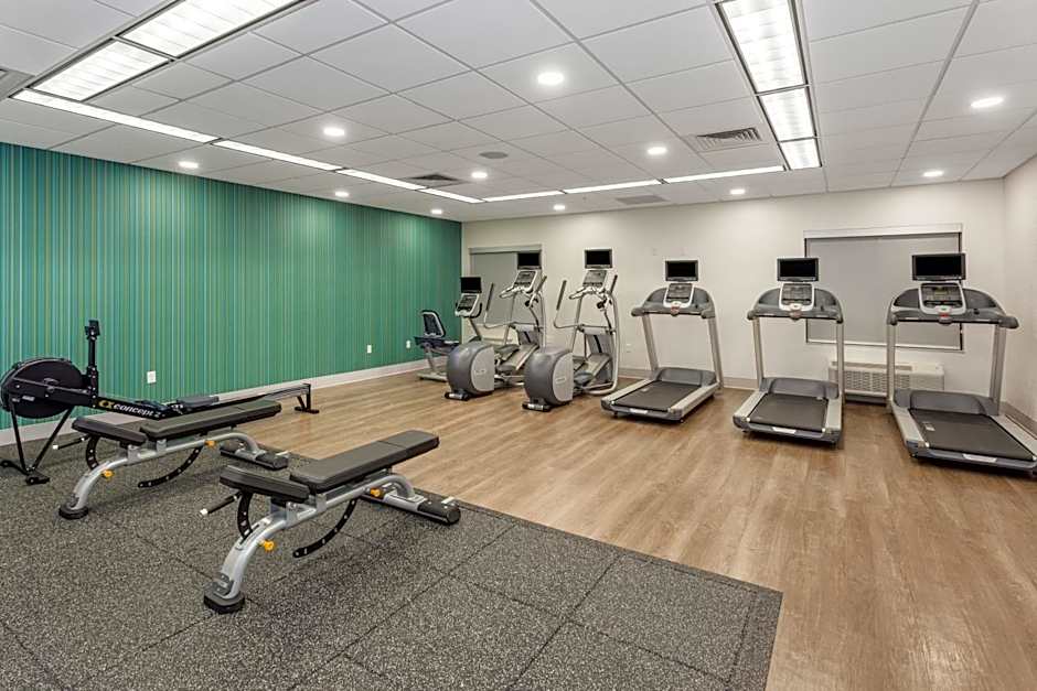 Holiday Inn Express Hotel & Suites Providence-Woonsocket By IHG
