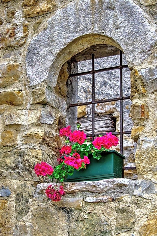 Agriturismo "Antico Borgo"