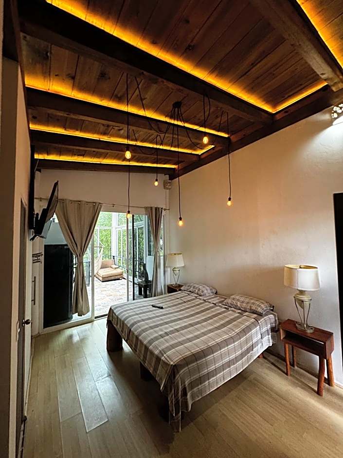 Magnolias Jardin & Boutique Suites