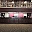 Grand Hinckley Inn