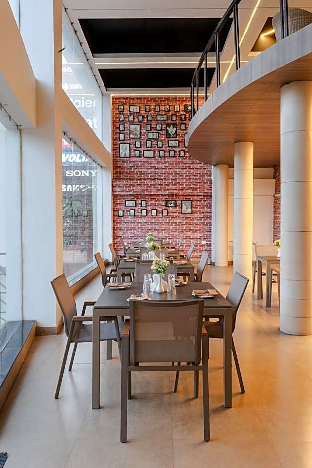 Hotel Patliputra Continental