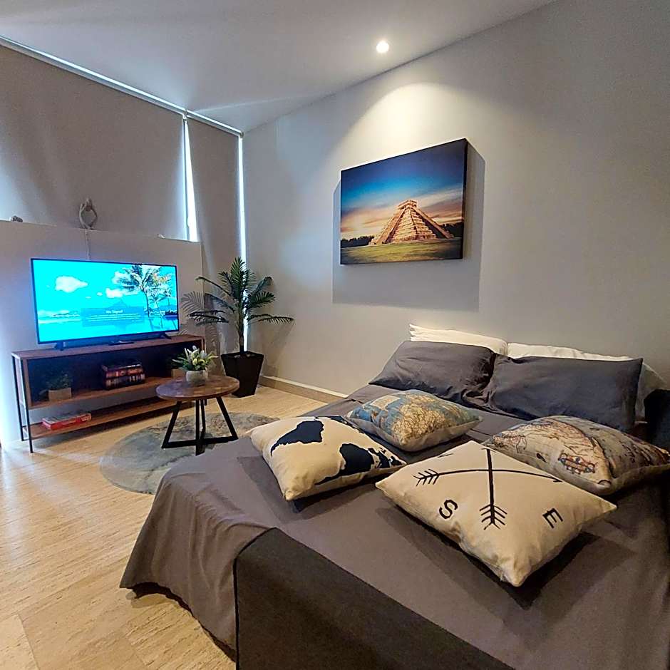 'Syrena Luxury Caribbean' Heart of Playa del Carmen - Fast Wi-fi - Sea Views